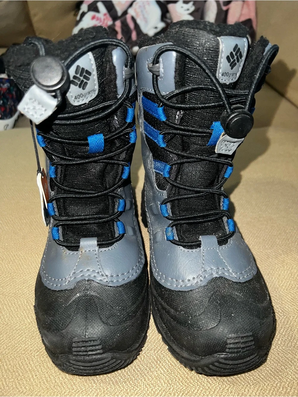 NWT Columbia Kids' Bugaboo Gray & Black Omni-Heat Winter Boots with Blue Accents